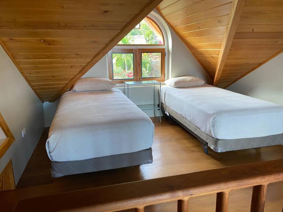 Luxury 7Br Waterfront Villa With Views Of Marina Cay And Scrub Island East End 外观 照片